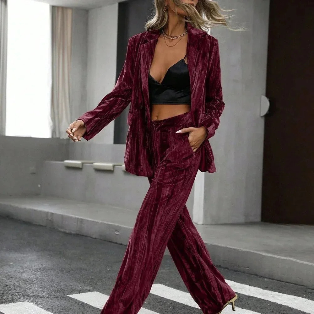 Red Elegant Women's Velvet Pleated Metal Button Suit Set - Picture 3 of 6
